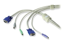 Adder Konvertierungskabel SUN-USB -> PS/2 (Stecker) + VGA  Länge: 2m
